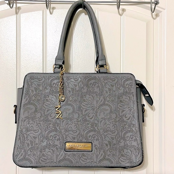 Marc New York Andrew Marc Tote Bag - Picture 13 of 14